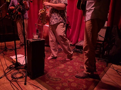 uc516_day_39_barefoot_jazz